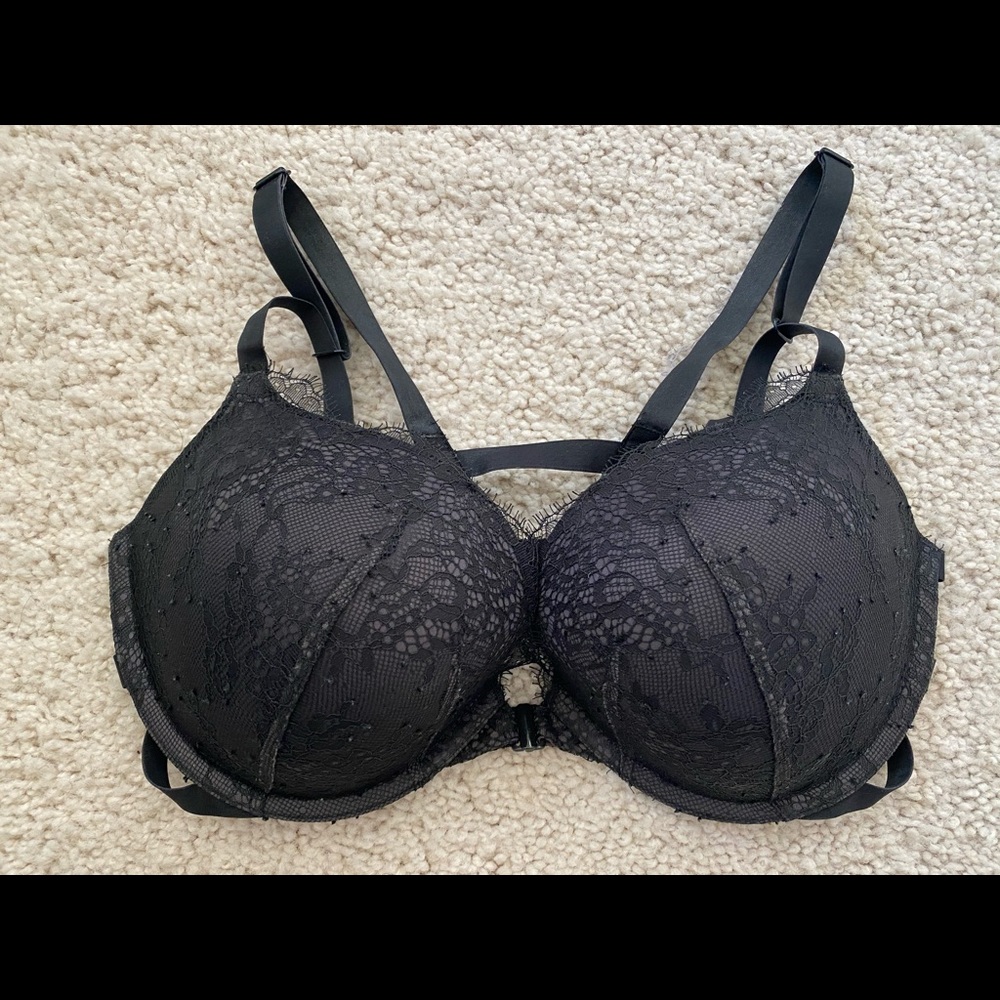 Victoria Secret Very Sexy Push Up Bra 34 DD
